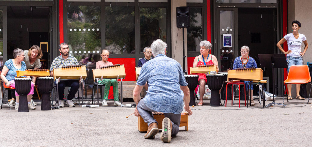 Atelier "musique et handicap avec Jacques Cordier et Virginie Martoïa